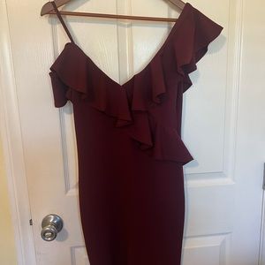Burgundy dress - Size Medium from Privy